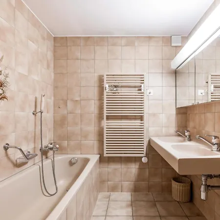Eloise By Interhome Chalet *